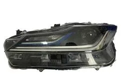 Farol Esquerdo Corolla 2020/ Hibrido Friso Azul (DETALHE) 